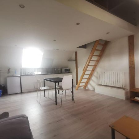 Appartement Mezzanine Aux Portes De Rennes Vezin-le-Coquet Kültér fotó